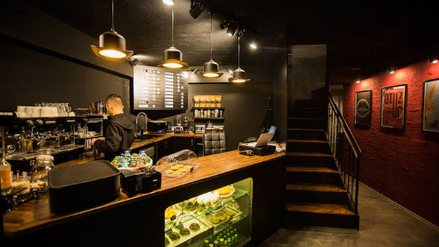 Tiyatro Kalandar Sahne