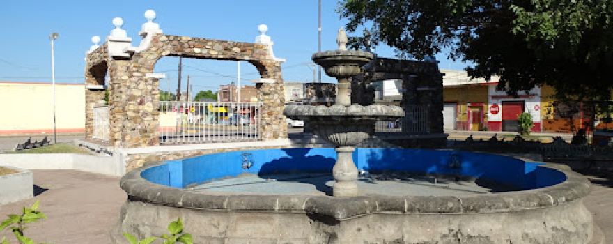 Plaza El Cuadro De Villa Hidalgo