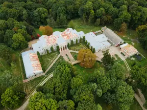 Palace Chetvertinskih