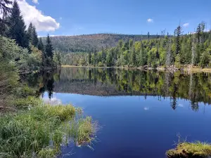 Jezero Laka