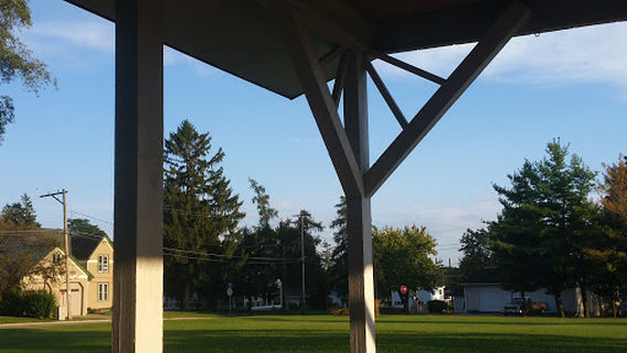 Oakham Lawn Park