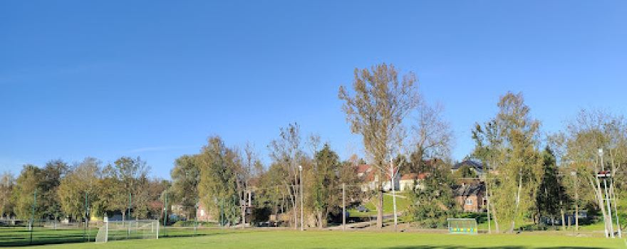 Boisko sportowe LKS "ISKRA" Cieszacin Wielki