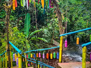 Wisata Air Terjun Matube desa lampa