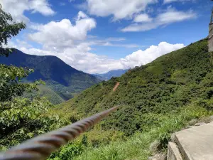 Mono Zip Line And Cafe