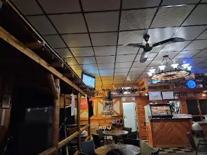 City Limits Inn (Bar & Liquor)