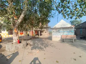 Vankhandeshwar Mahadev Temples
