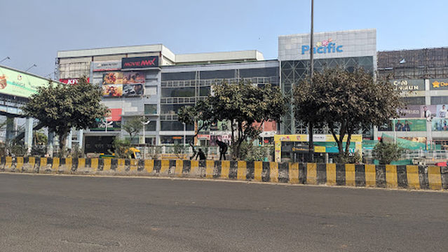Kaushambi Central Park