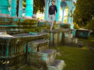 Hinglaj Mandir, (Sharda Devi), Bari