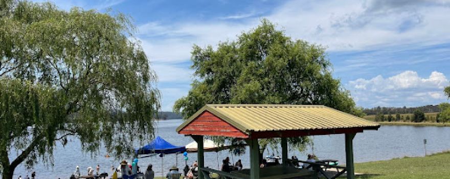 Blue rock lake
