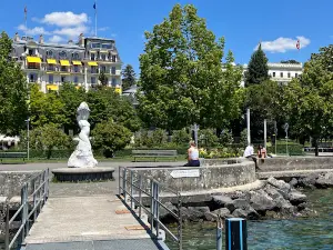 Lausanne Monument