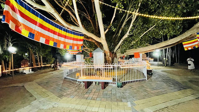 Buddhist Temple - Darwin - International Buddhist Centre