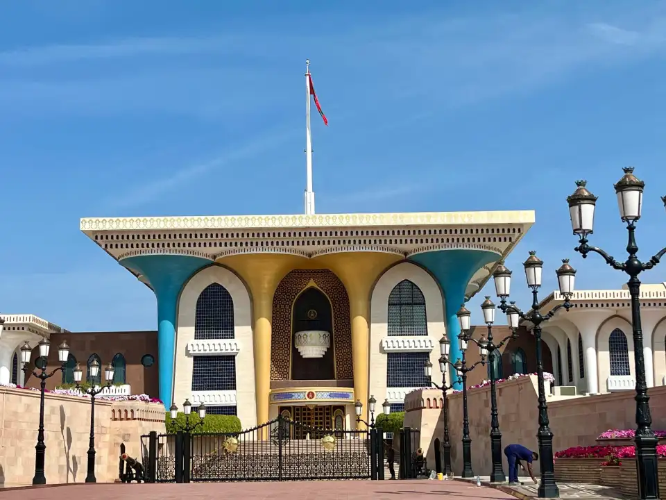 4_Al Alam Palace