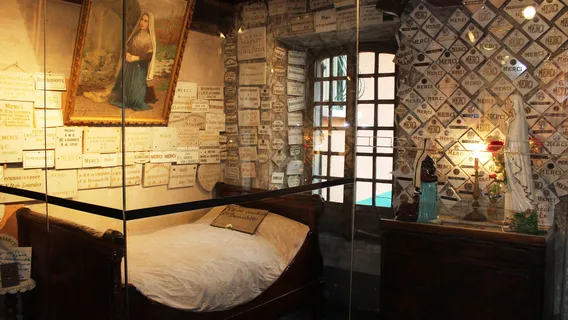 Maison Paternelle De Sainte Bernadette