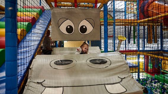 The Jet Centre - Cinema, 10 Pin Bowling, Mini Golf, Children Soft Play, Arcade.