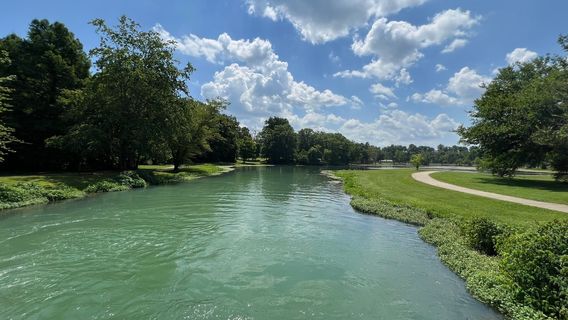 Mammoth Spring State Park