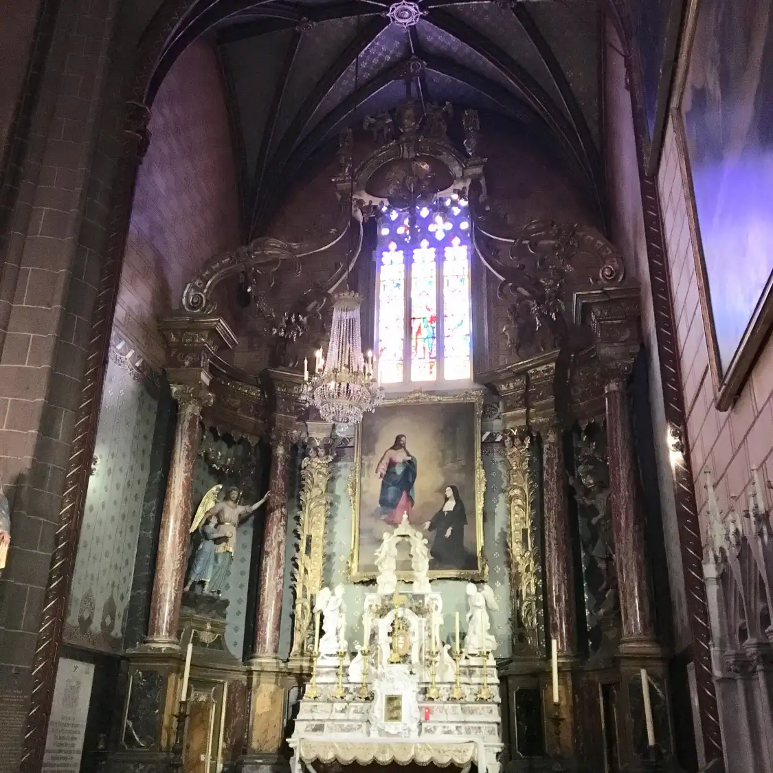 Hotels near Le Campo Santo