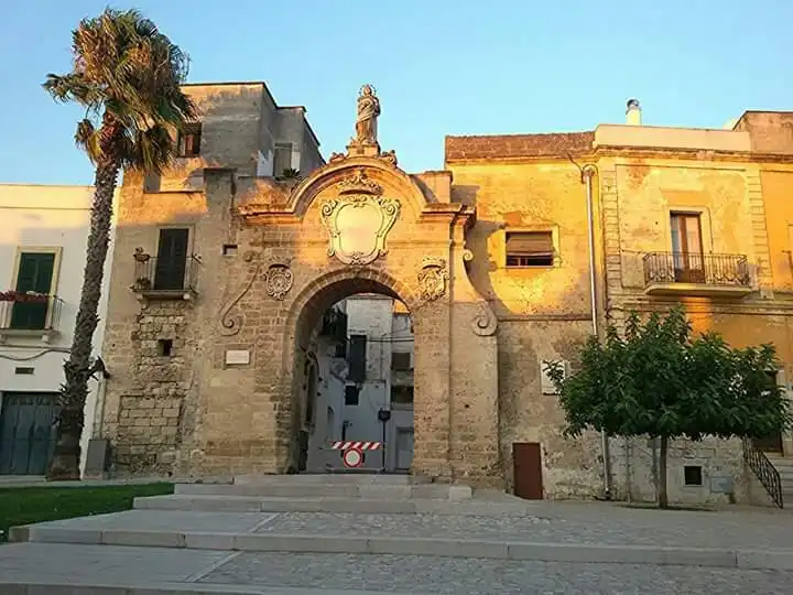 Hotels in Oria