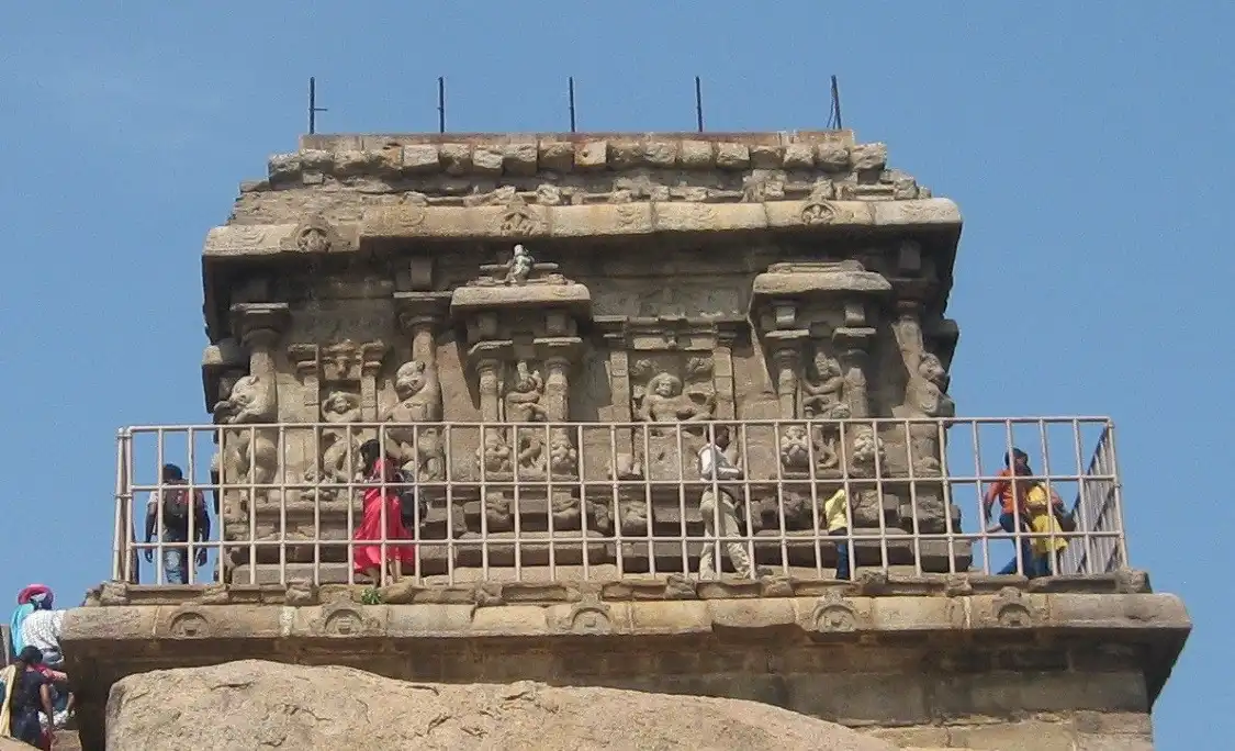 Hotels near Mahishasuramardhini Mandapa