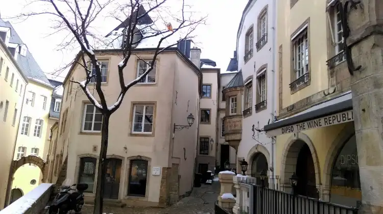 Hotels near Konschthaus beim Engel
