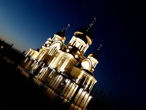 Khram Alexandra Nevskogo