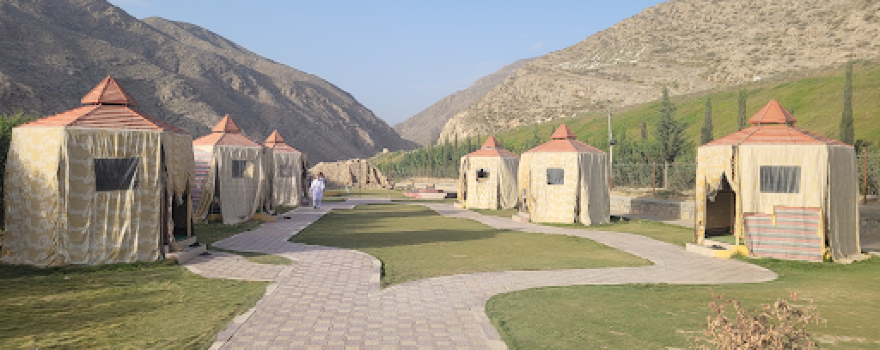 Mashallah Hotel Mini Zoo