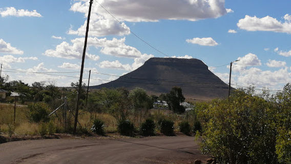 Onze Rust Guest House & Caravan Park