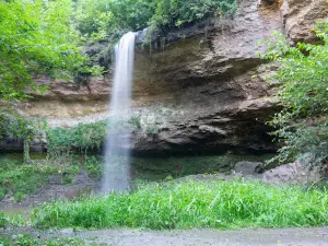 Cascada Țipova