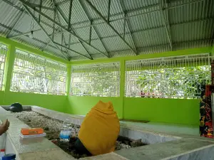 Makam Putri Selaras Pinang Masak