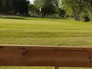 Whitewood Golf & Country Club