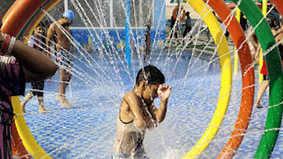 Golden Mizzle WaterPark