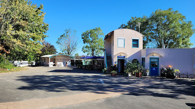 Camping de Tournus - Drole de cabane