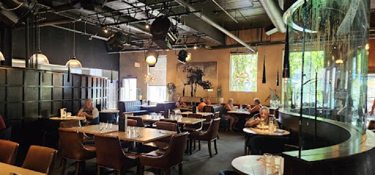 Earls Kitchen + Bar - Saskatoon