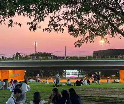 Hotels near Chulalongkorn University