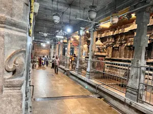 Alangudi Guru Bhagavaan Temple