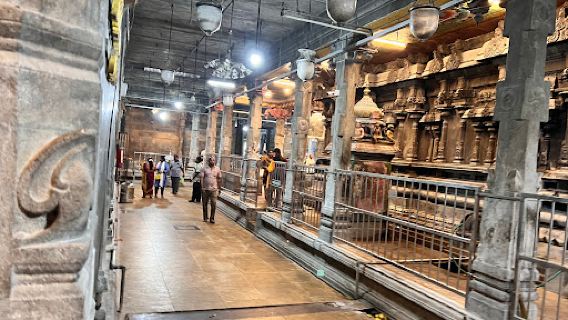 Alangudi Guru Bhagavaan Temple