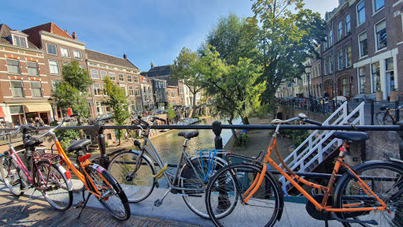 The Letters of Utrecht