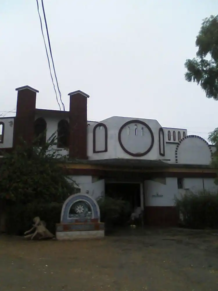 Hôtels à : Nawabshah