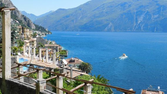 La Limonaia del Castel