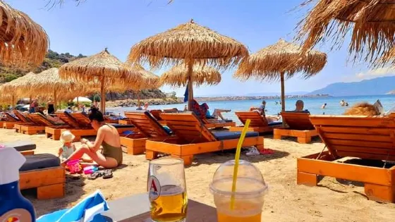 Marathonas beach