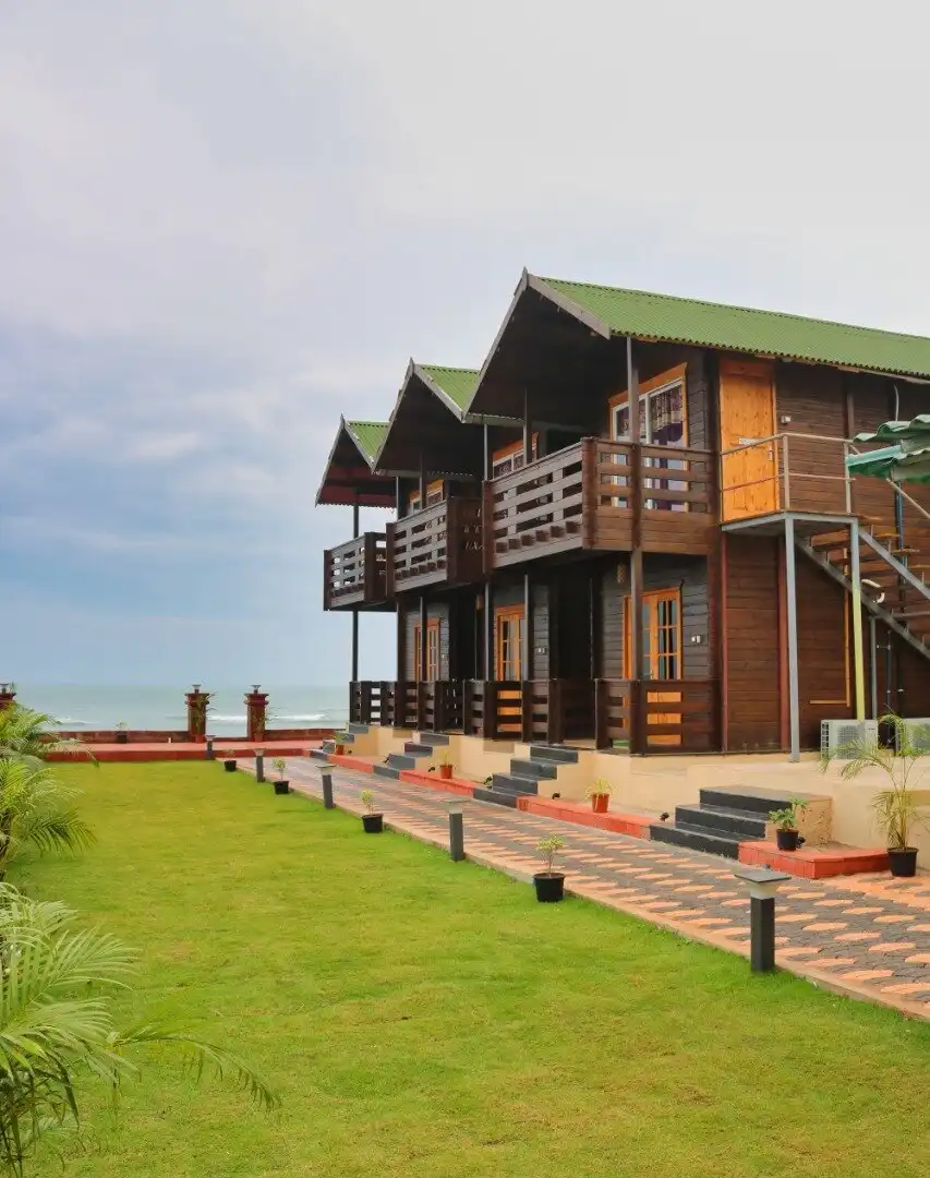 Hotels near Devbag Beach