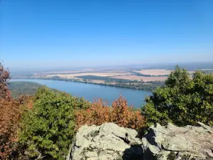 Petit Jean Overlook and Gravesite