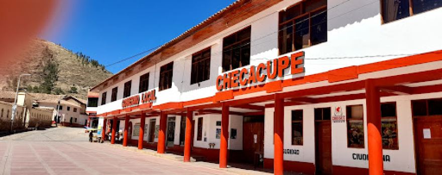 Puente Colonial de Checacupe