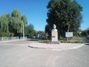 Pam'yatnyk Bohdanu Khmelʹnytsʹkomu
