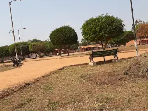 Plaza Los Tajibos