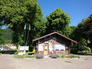 Camping : Le cul de la lune