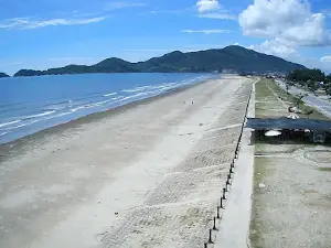 Xuan Hai Beach
