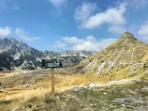Picturesque viewpoint