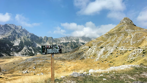 Picturesque viewpoint