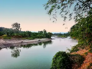 Bendungan Kaliwadas Kesesi