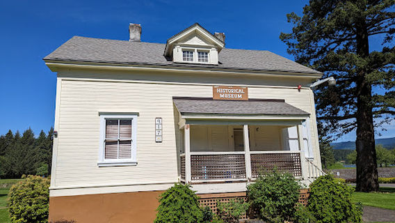 Cascade Locks Historical Museum